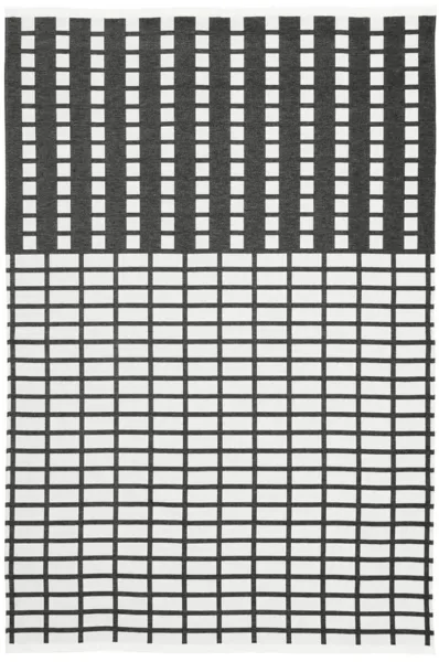 KRISTINA DAM STUDIO Contemporary pläd - offwhite och svart bomull (180x130)